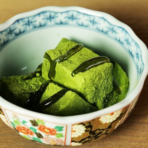 Matcha warabi mochi