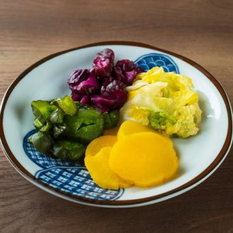 お新香盛り合わせ