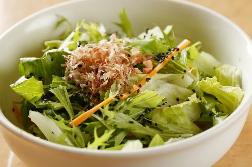 Sesame lettuce salad