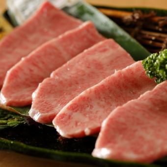 Matsusaka beef special loin (highest quality lean thigh meat)