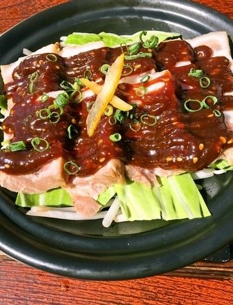 季節の肉料理(月2回替わり)