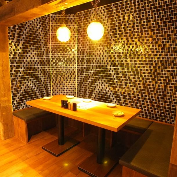 Semi-private table seats with excellent atmosphere can accommodate 4 to 6 people.It's a good location, just a 3-minute walk from Tenma Station, so it's recommended for private parties, girls-only gatherings, and work return ♪ Please come to Izakaya Batten where you can enjoy special Kyushu cuisine and sake!