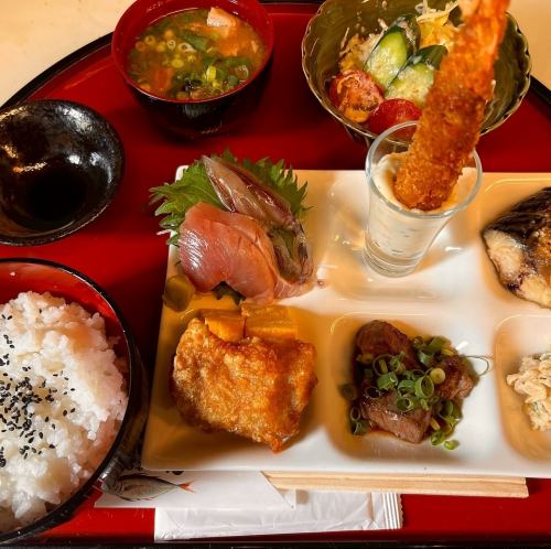 島やの【日替わり定食】