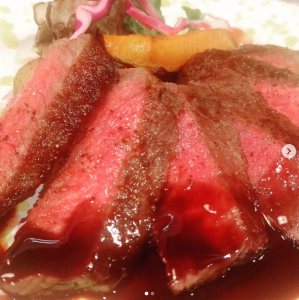 国産牛のビステッカ