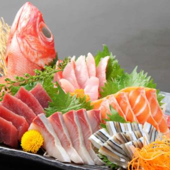 "Wagyu beef course" including grilled wagyu beef and a luxurious 5-piece sashimi platter, 10 dishes in total, 3 hours all-you-can-drink 5,500 yen ⇒ 4,500 yen