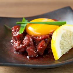 桜肉ユッケ