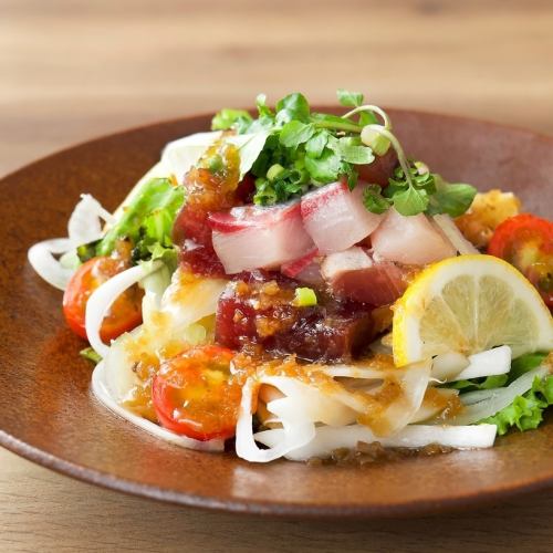 海鮮タルタルサラダ