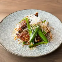Liver and chive stir-fry made by a professional chef
