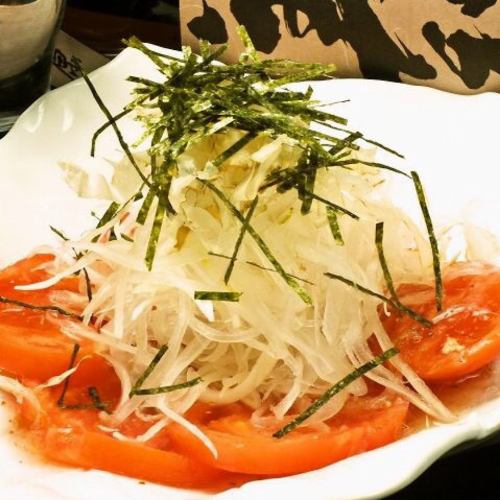 【蔵屋】塩ダレ豚サラダ/トマトとオニオンの梅ドレサラダ