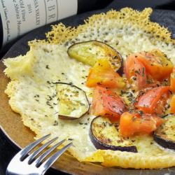 【蔵屋】ナストマトチーズバジル バケット添え