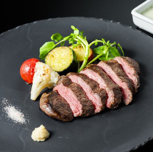 国産牛のやわらか牛ヒレステーキ