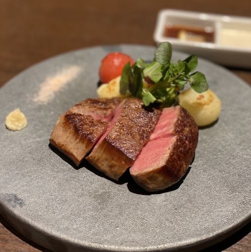 旬の素材を活かした絶品創作料理がご堪能いただけます。