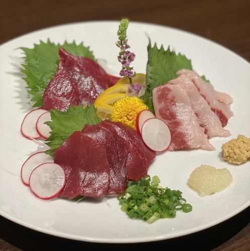 馬刺し 3種盛り