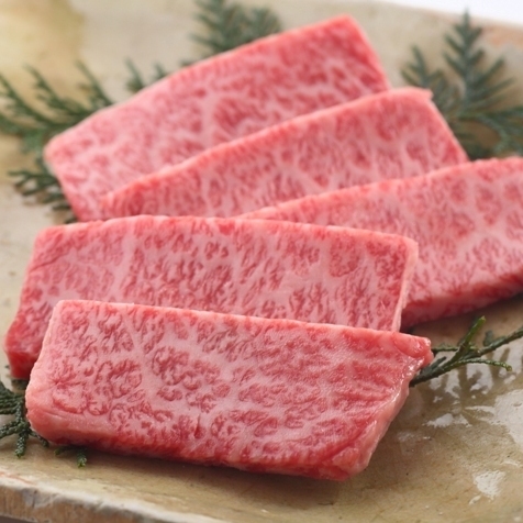 お肉の質にこだわった拘りの肉メニューを多数ご用意！夜景も◎