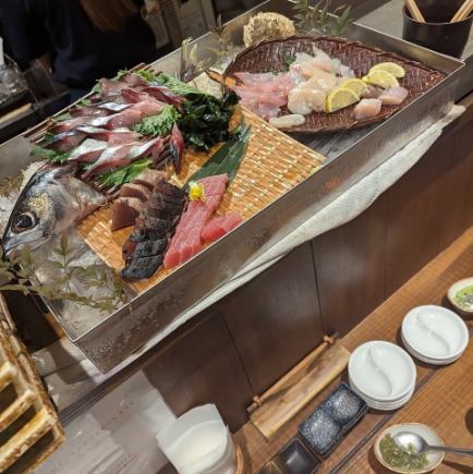 120分食べ飲み放題！歓送迎会にピッタリ　ビュッフェプラン！