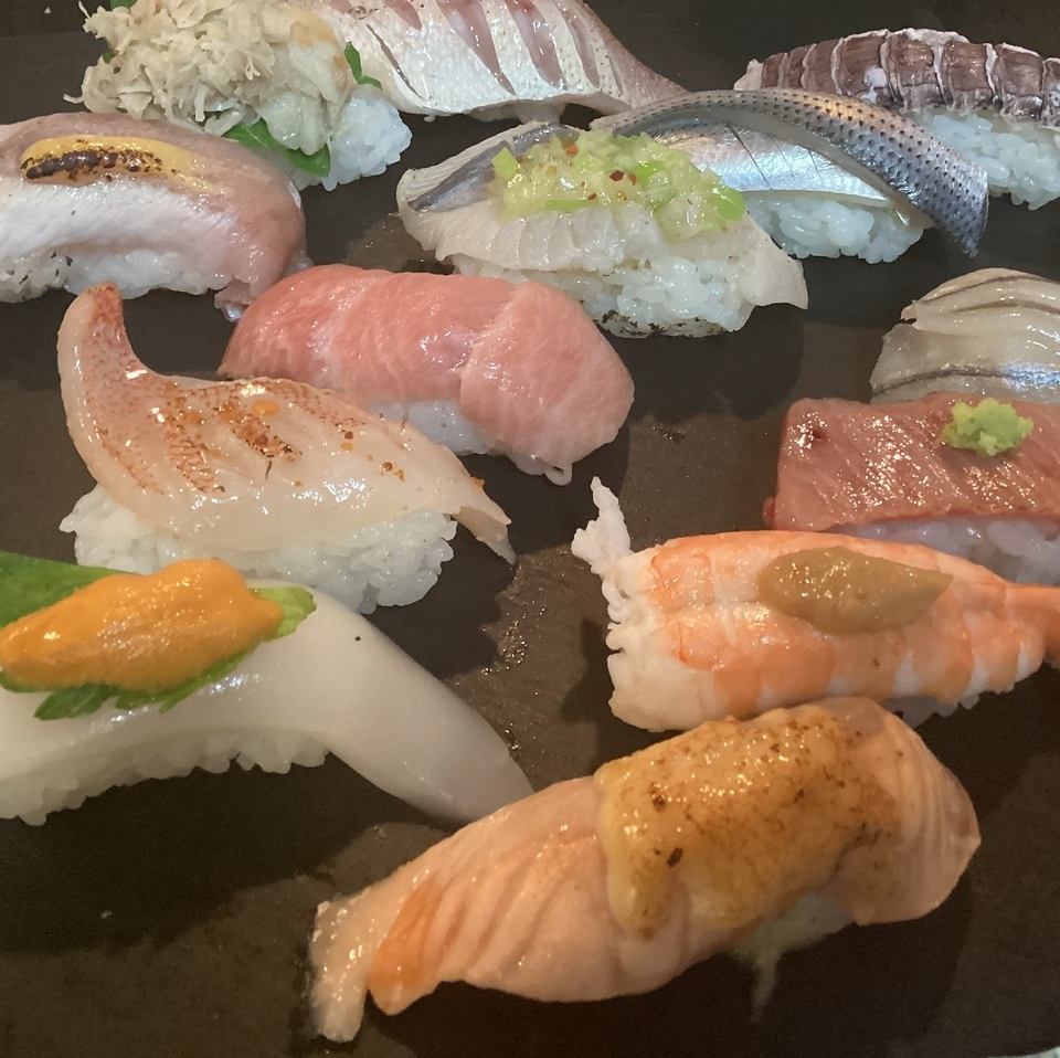 ゆったりカウンターか掘りごたつで堪能　旬菜のお料理と本格寿司居酒屋のお店