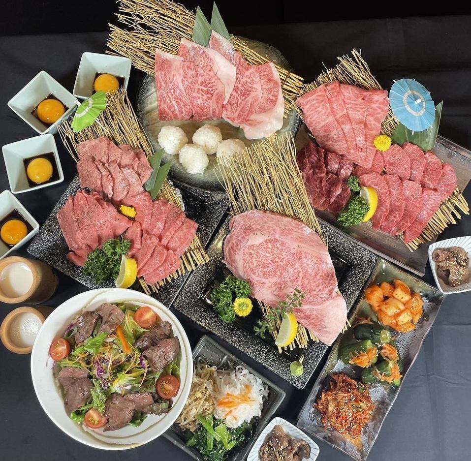 Enjoy Yamagata cows in a relaxed and stylish space.