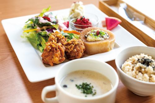 [Lunch most popular ☆] Vegan lunch plate ☆