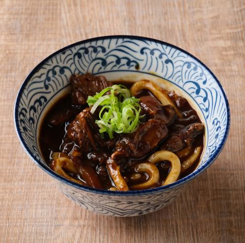 ゴロゴロ牛肉のカレーうどん