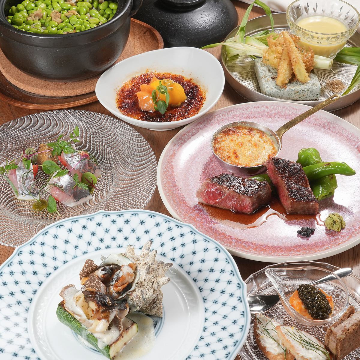 季節によって変わるコースをご用意しています。