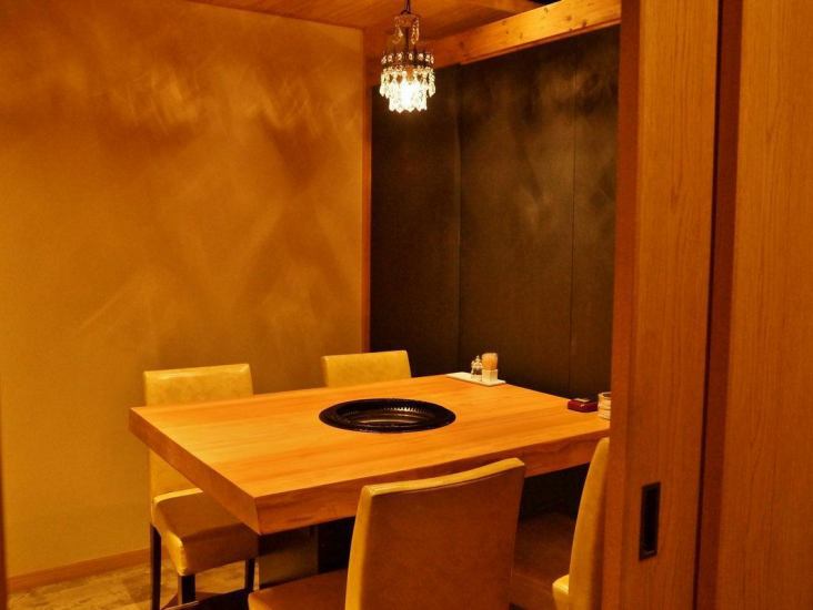 Yakiniku date to spend slowly in a private room ♪ If you get tired of the usual shop, click here