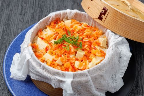 Steamed rice with sakura shrimp and domestic bamboo shoots