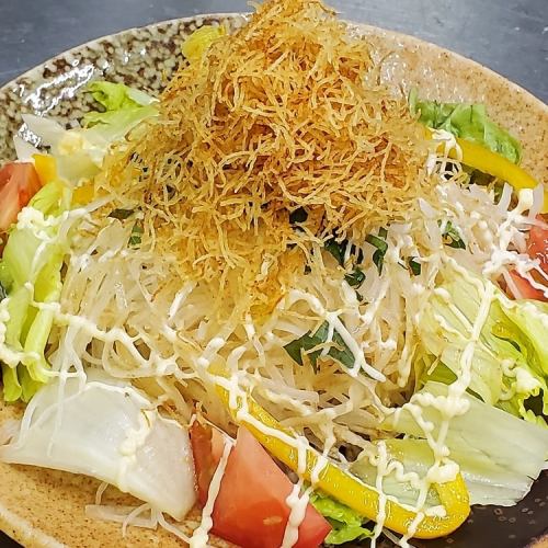 大根と揚げじゃがのサラダ