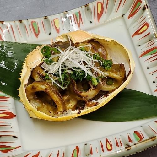 イカの蟹味噌甲羅焼き