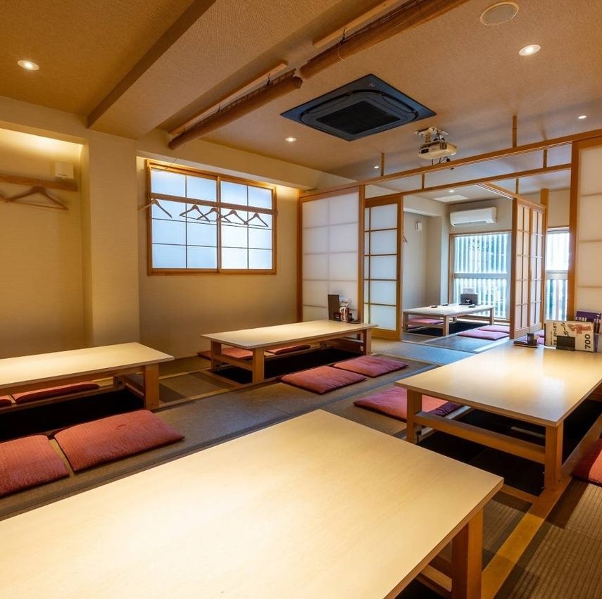 You can also hold various kinds of banquets on the 2nd floor! If you use the sunken kotatsu seats and separate them with shoji screens, you can have a private room.