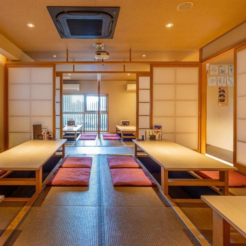 You can also hold various kinds of banquets on the 2nd floor! If you use the sunken kotatsu seats and separate them with shoji screens, you can have a private room.