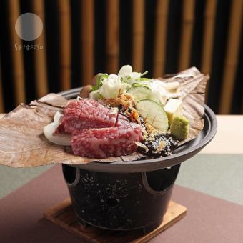 The Shizuki Chef's Choice course, 6,000 yen (tax included), uses seasonal ingredients from Toyama and includes Himi beef steak.