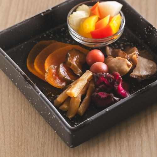 漬物盛り合わせ