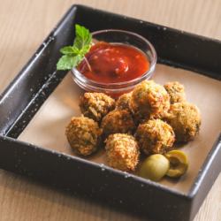 オリーブの肉詰めフライ