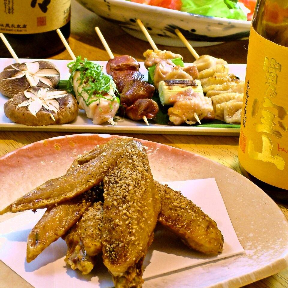 Received the highest gold prize of the fried chicken grand prix for 3 consecutive years !! Deep-fried chicken wings of Torikai