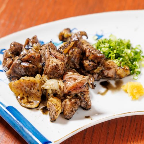【炭火で焼き上げる極上の鶏料理！】福岡・朝倉から仕入れる極上古処鶏を使用した”古処鶏の炭火焼き”