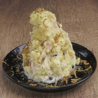 自家製ポテトサラダ
