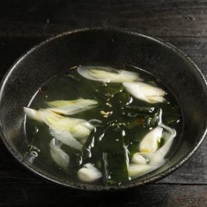 Wakame soup