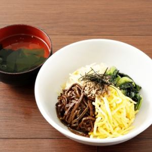 비빔밥 (스프 포함)