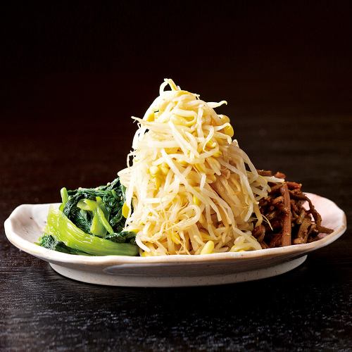 手仕込みのナムル盛合せ