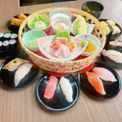 選べる花かごお寿司ランチ