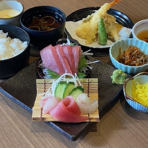 マグロのお造りランチ