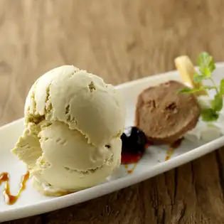 Pistachio ice cream