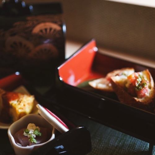 “Japanese” felt by all five senses