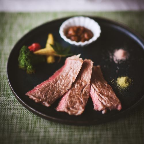 Enjoy Kuroge Wagyu beef/Kobe beef steak with special Japanese seasonings