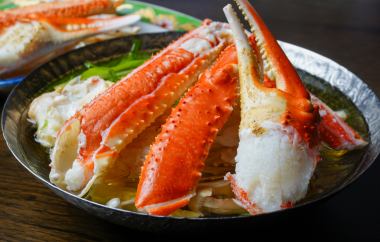 弥生蟹怀石料理套餐：正宗雪蟹套餐，9道菜，19,800日元（含税）