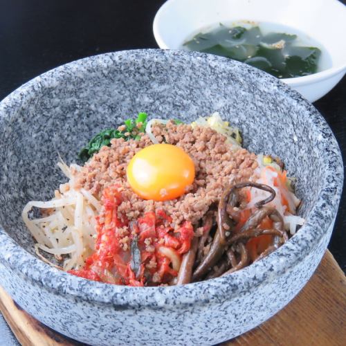 ★Recommended stone-baked bibimbap (with soup)