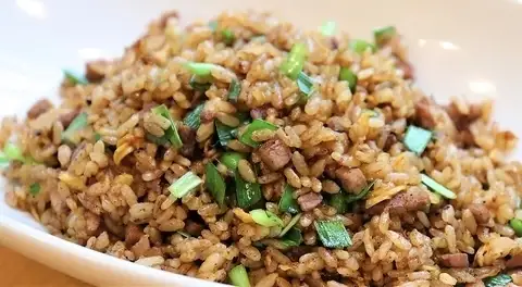 【大人気】　黒チャーハン