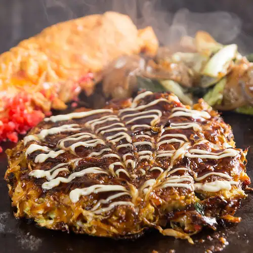 職人技が光るこだわりの鉄板料理♪