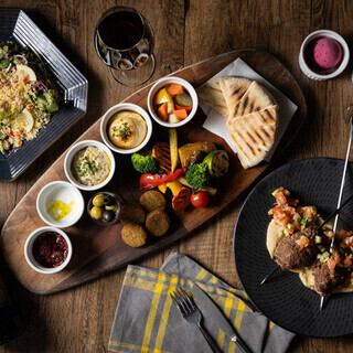 【中近東セット Middle Eastern Set】中近東の味を楽しむセット！中近東プレート、タブレなど3品
