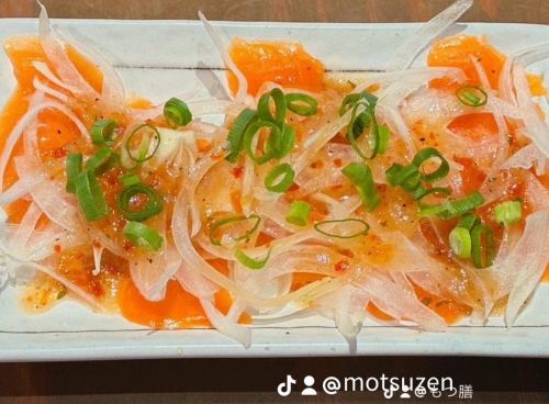 サーモンのカルパッチョ
